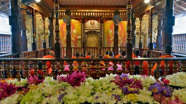 Kandy Tooth relic Temple